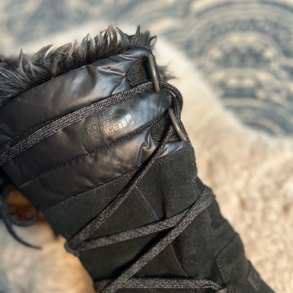 The North Face Women's Jozie Purna
Boot Size 7 Black Suede primaloft 200 gr Fur - Picture 3 of 16